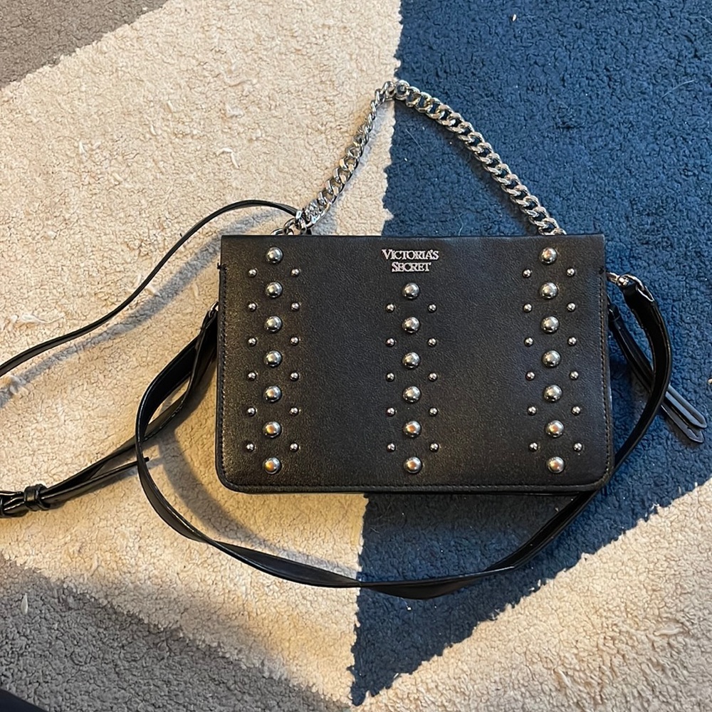 Victoria secret cross body
